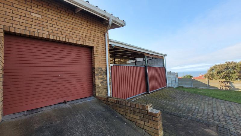 3 Bedroom Property for Sale in Dana Bay Western Cape